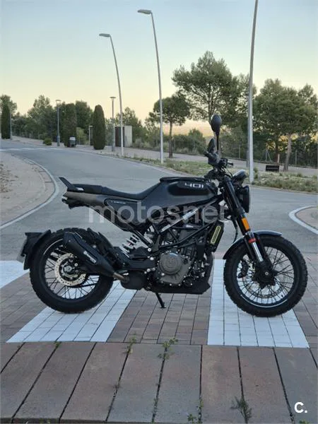 Husqvarna Svartpilen 401 – Vista 8