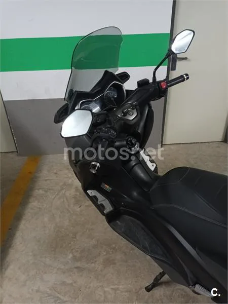 Yamaha XMAX 125 – Vista 15