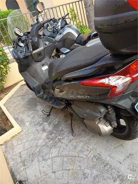 Kymco Grand Dink 300 – Vista 3