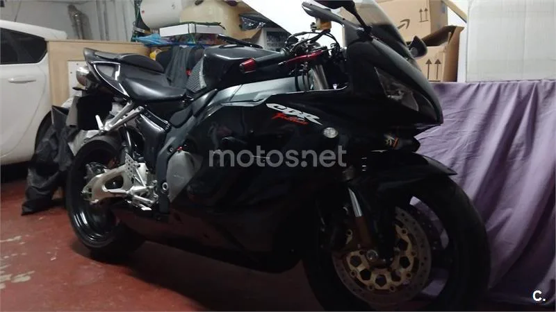 Honda CBR 1000 RR Fireblade – Vista 4