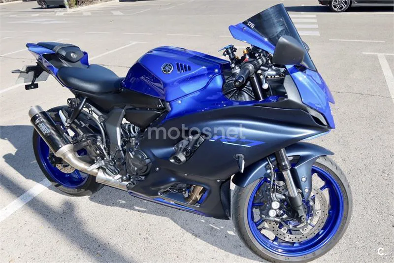 Yamaha R7 – Vista 5