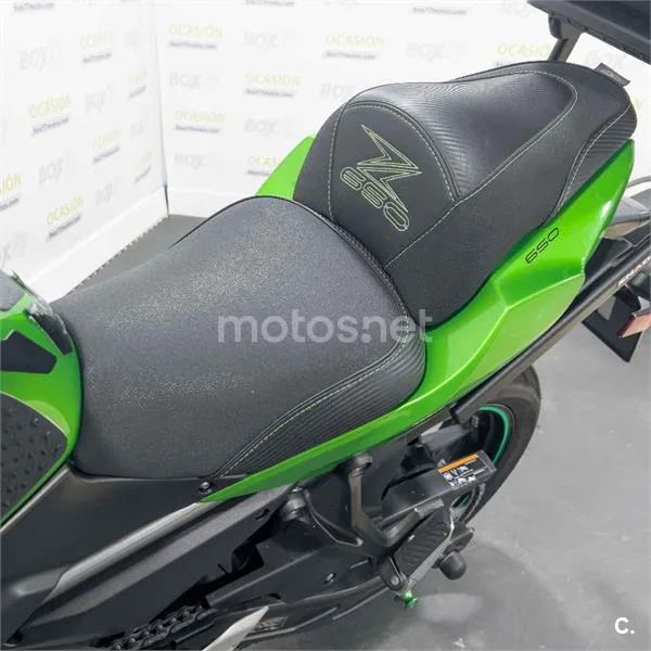 Kawasaki Z650 – Vista 14