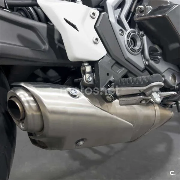 Kawasaki Z650 – Vista 22