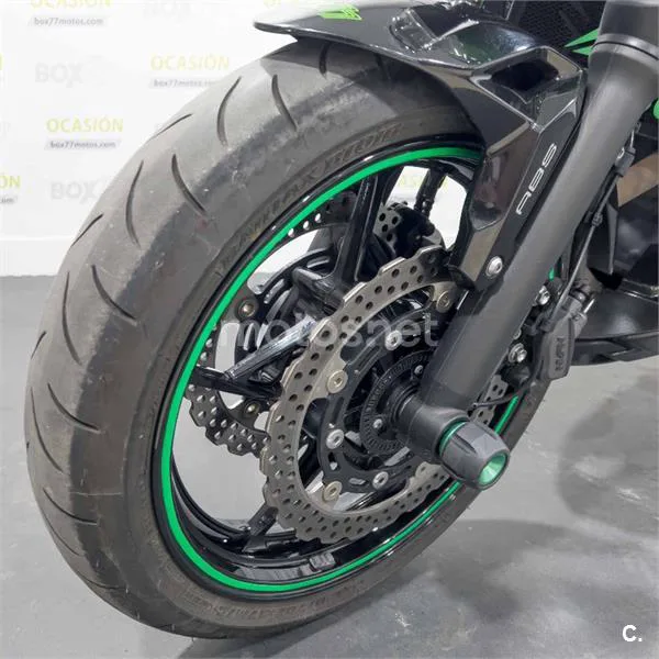 Kawasaki Z650 – Vista 26