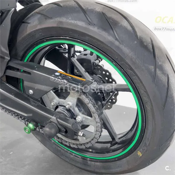 Kawasaki Z650 – Vista 30