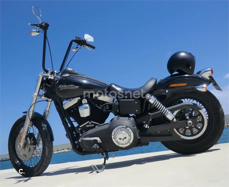 Harley-Davidson Dyna Street Bob – Vista 4