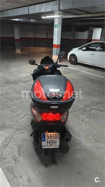 Kymco Super Dink 125 – Vista 17