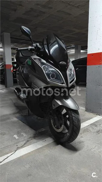 Kymco Super Dink 125 – Vista 4