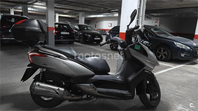 Kymco Super Dink 125 – Vista 9