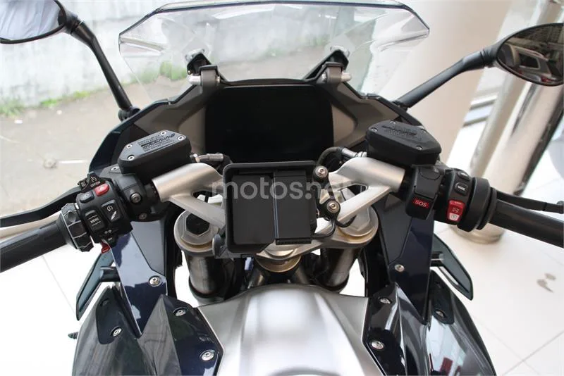 BMW R 1250 RS – Vista 7