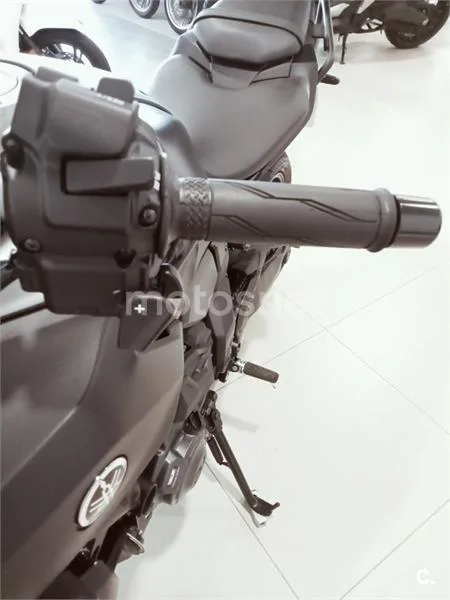 Yamaha MT-07 – Vista 10
