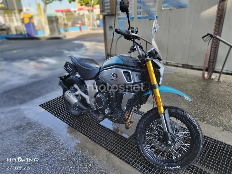 CFMOTO 700CL-X Adventure 4100 € 2023 Barcelona - 1