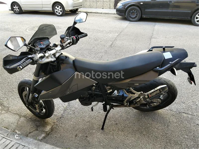 KTM 690 SMC R - Vista 4