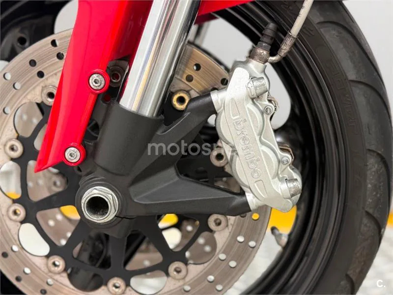 Ducati Monster 696 – Vista 14