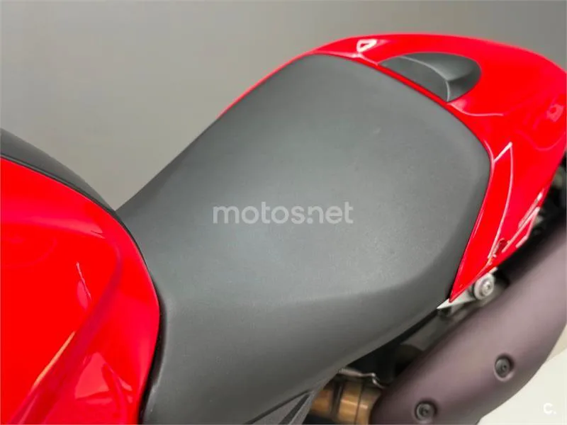 Ducati Monster 696 – Vista 15