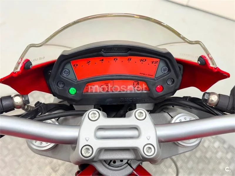Ducati Monster 696 – Vista 5