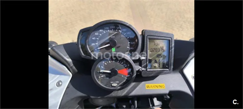 BMW F 800 ST – Vista 13