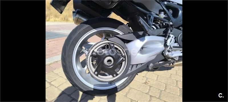 BMW F 800 ST – Vista 9
