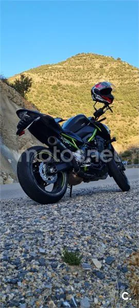 Kawasaki Z900 – Vista 2