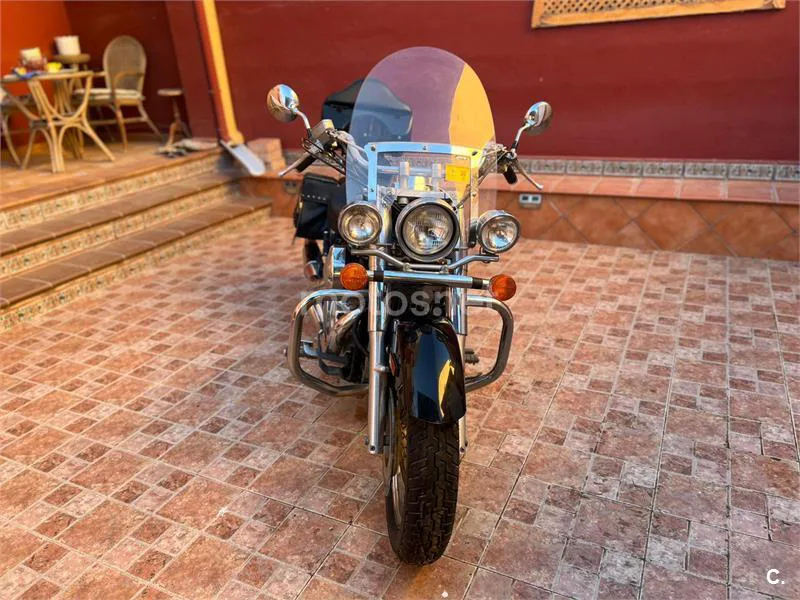 Honda VT 750 C Shadow – Vista 13