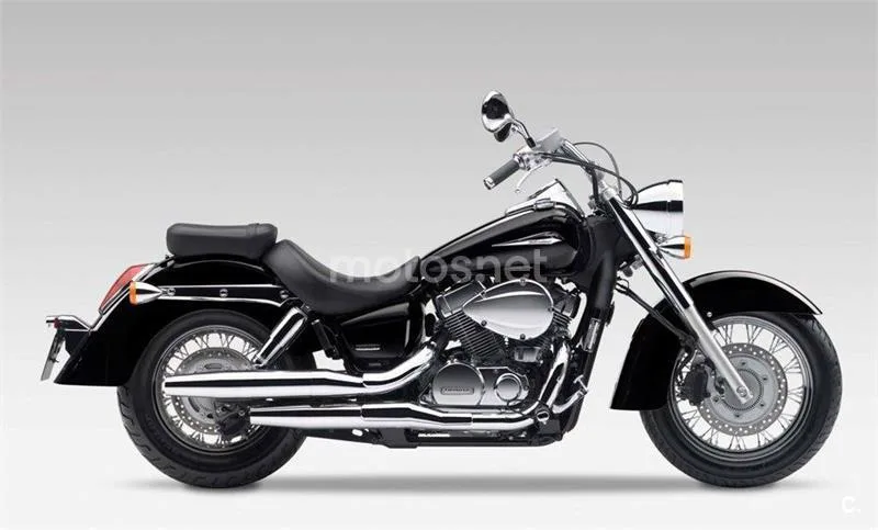Honda VT 750 C Shadow – Vista 15