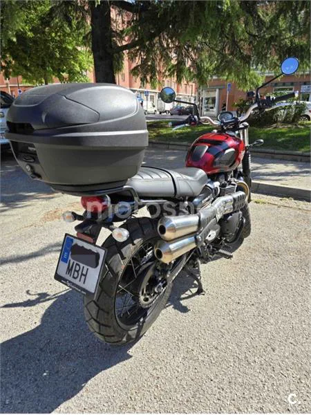Triumph Scrambler 900 – Vista 7