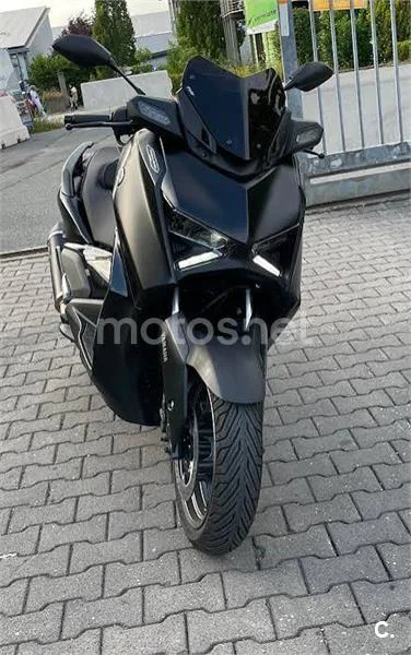 Yamaha XMAX 125 – Vista 2