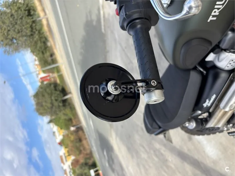 Triumph Street Scrambler – Vista 2