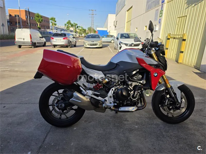 BMW F 900 R – Vista 2