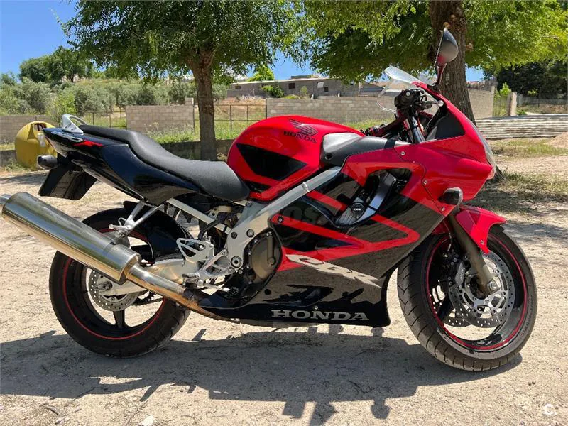 Honda CBR 600 F – Vista 3