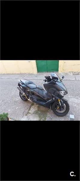 Yamaha TMAX 530 – Vista 2