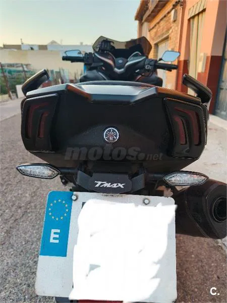Yamaha TMAX 530 – Vista 4