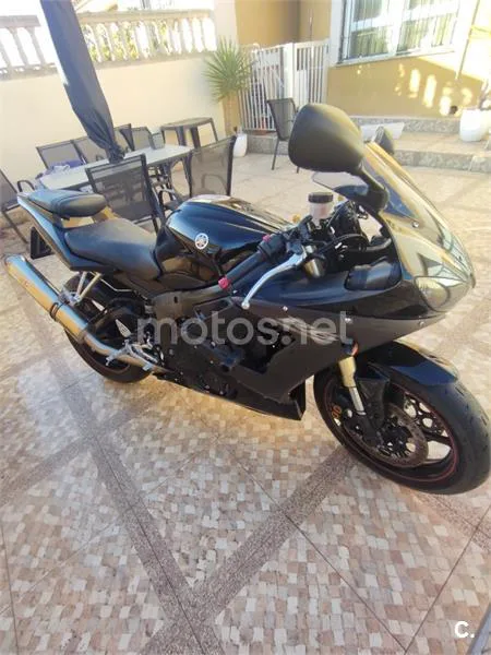 Yamaha R6 – Vista 11
