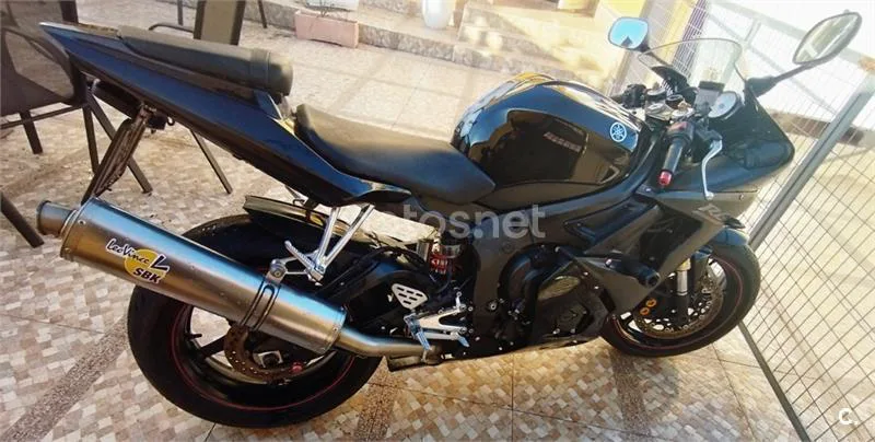 Yamaha R6 – Vista 6