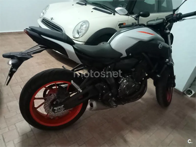 Yamaha MT-07 – Vista 2