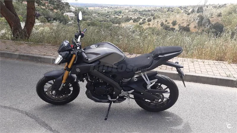 Yamaha MT-125 – Vista 3