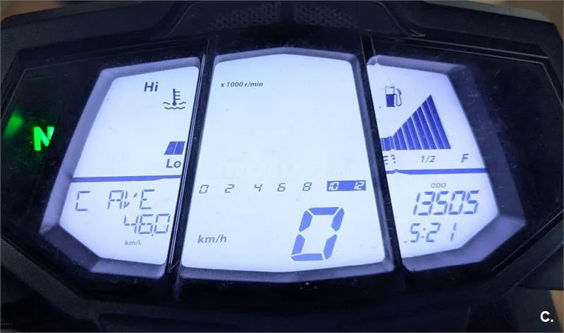 Yamaha MT-125 – Vista 4