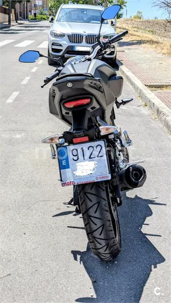 Yamaha MT-125 - Vista 6