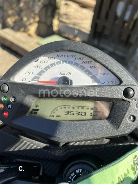 Kawasaki ER-6N – Vista 4