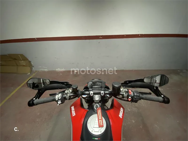 Ducati Hypermotard – Vista 2