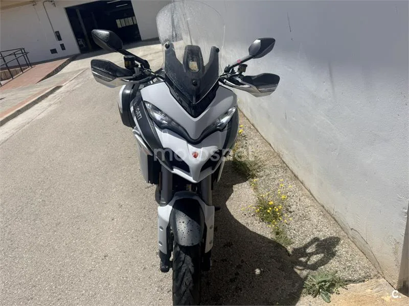 Ducati Multistrada 1200 - Vista 3