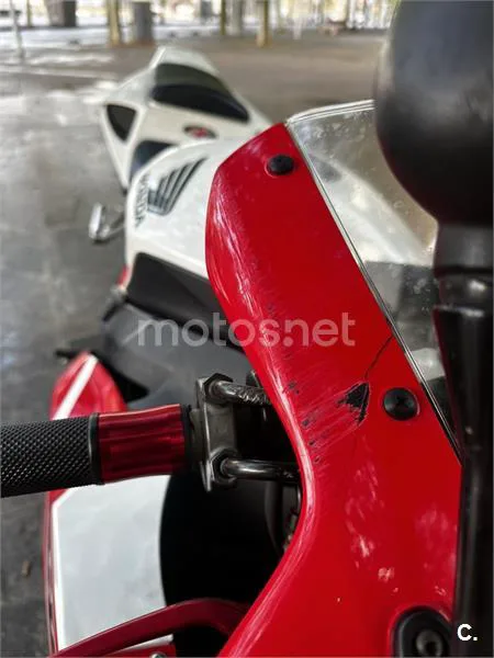 Honda CBR 1000 RR Fireblade – Vista 3