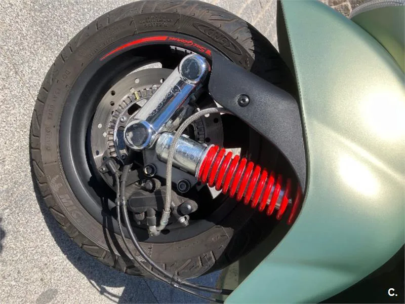 Vespa Sei Giorni 300 – Vista 6