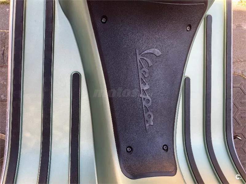 Vespa Sei Giorni 300 – Vista 7
