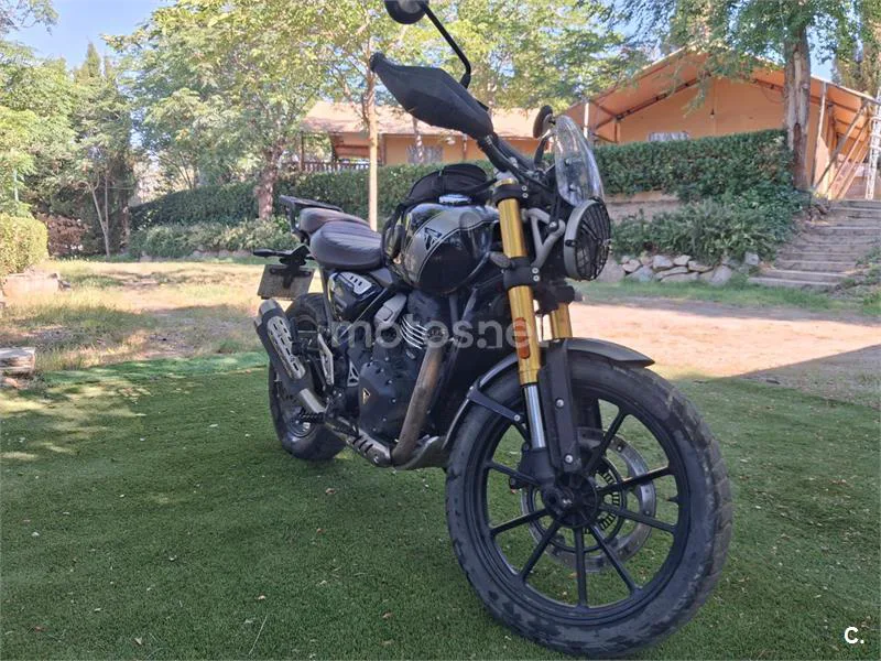 Triumph Scrambler 400 X – Vista 3