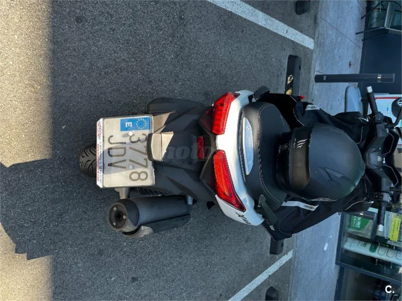 Yamaha XMAX 125 – Vista 2