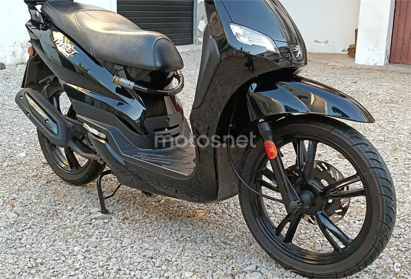 Peugeot Tweet 50 – Vista 5