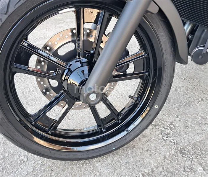 Kawasaki Vulcan S – Vista 16