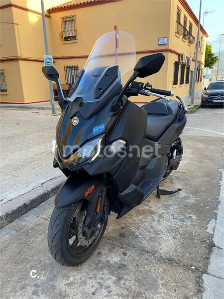 SYM Maxsym TL 500 – Vista 6