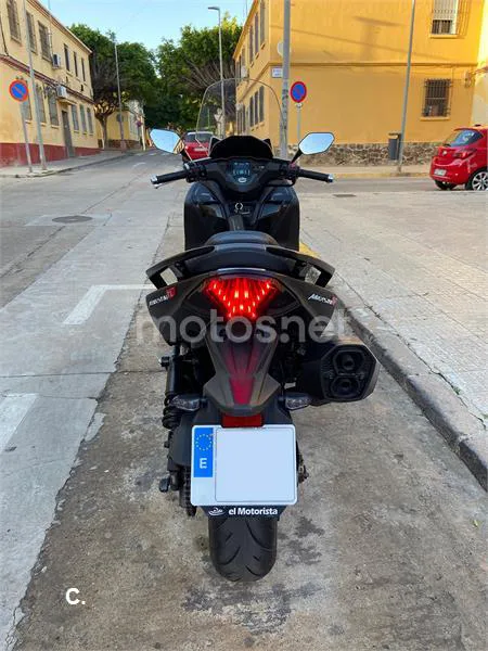 SYM Maxsym TL 500 – Vista 9